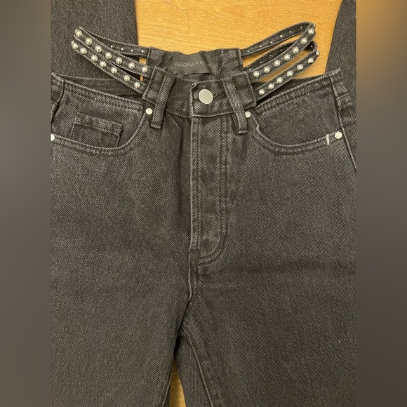 NWT Kendall & Kylie Eco Black Strappy Stud Dad Jeans - Picture 3 of 7
